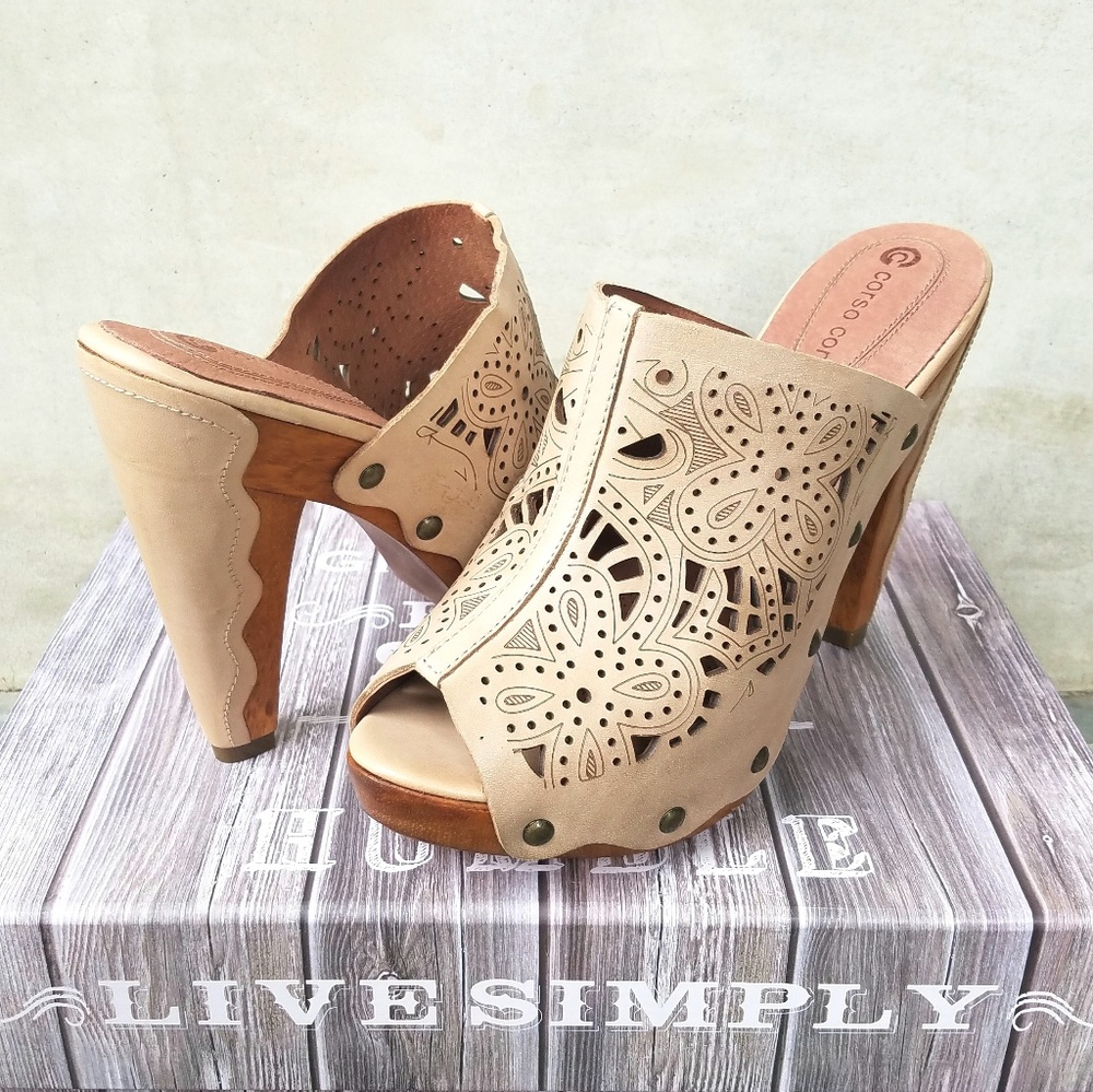 Beautiful & Stylish Corso Como Clogs - Picture 3 of 6
